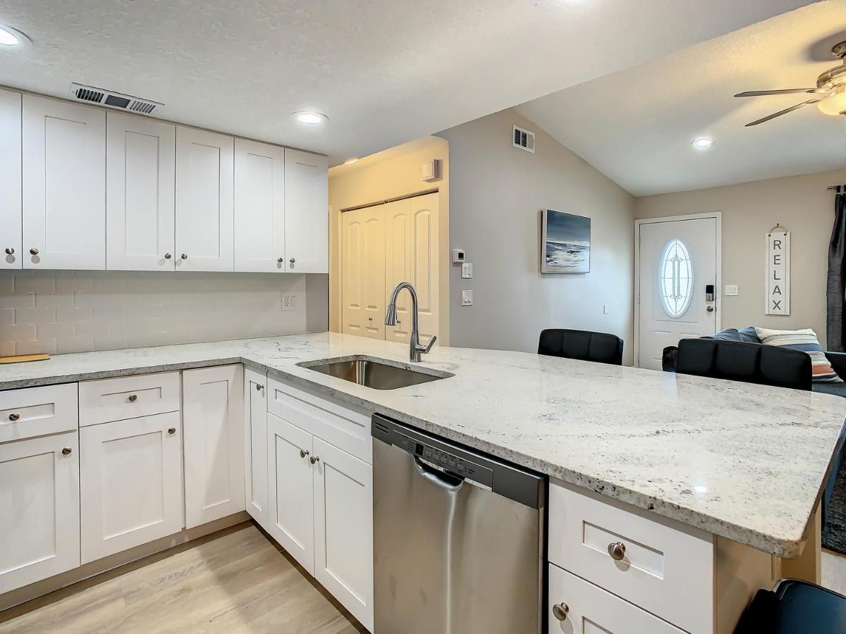 Crown Jewel Of Clearwater 10-15 Min To Beach 5 Min To St Pete Airport Villa Eksteriør billede